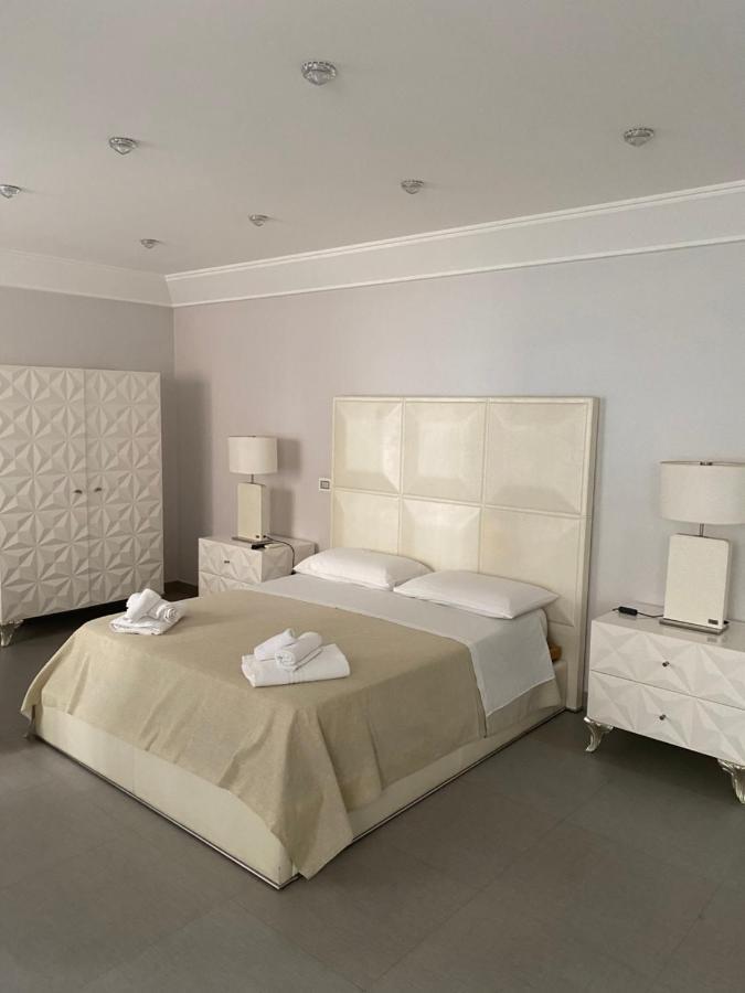 Donna Teresa Hotel เนเปิลส์ ภายนอก รูปภาพ