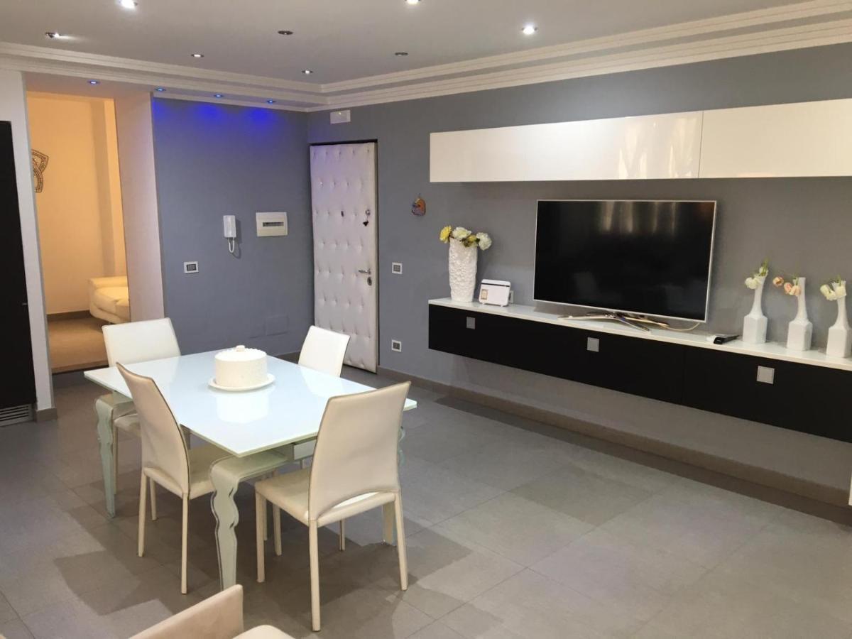 Donna Teresa Hotel เนเปิลส์ ภายนอก รูปภาพ