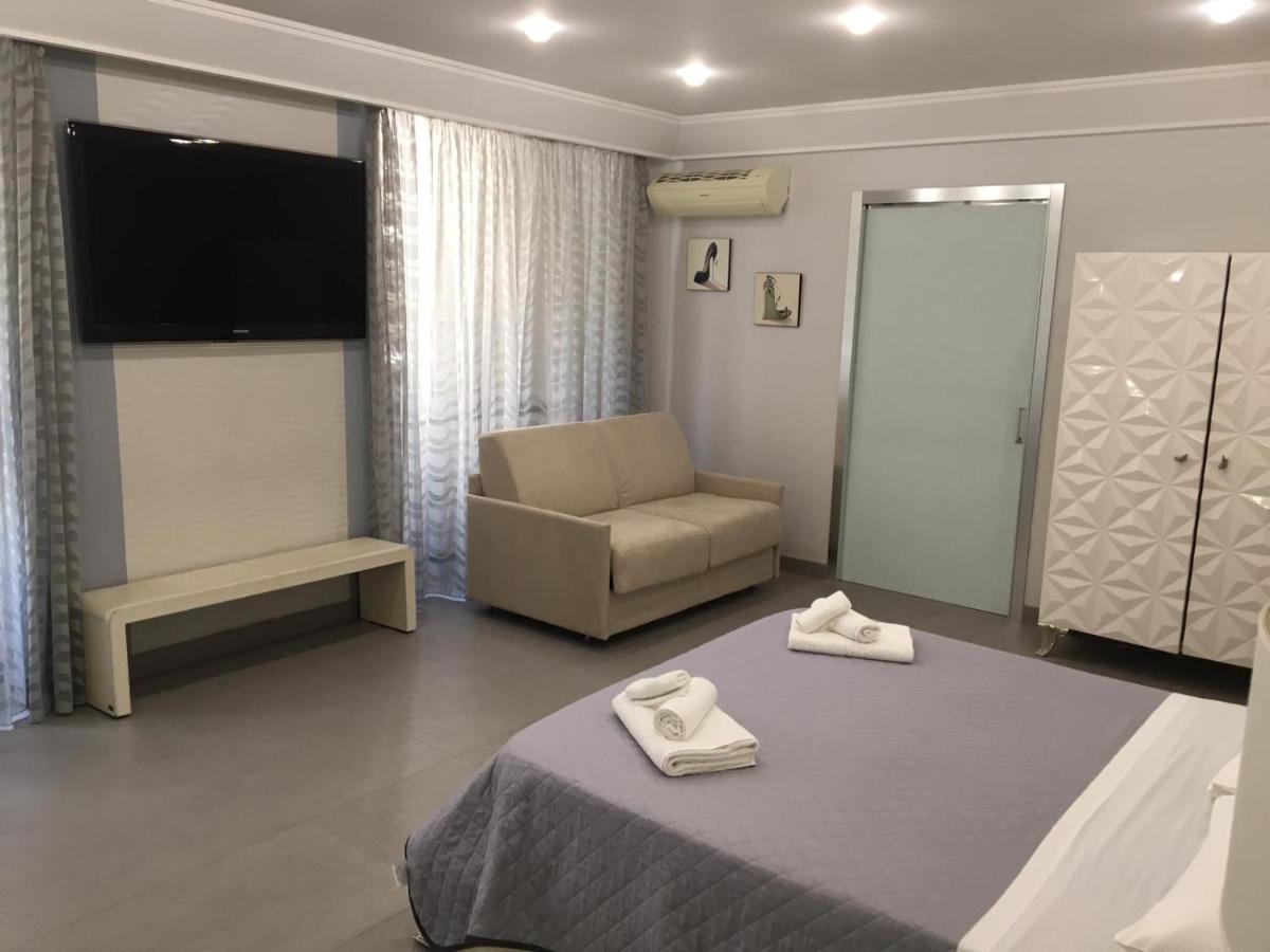 Donna Teresa Hotel เนเปิลส์ ภายนอก รูปภาพ