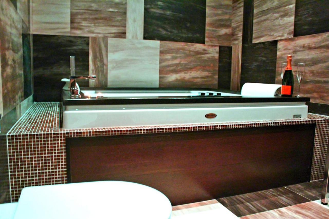 Donna Teresa Hotel เนเปิลส์ ภายนอก รูปภาพ