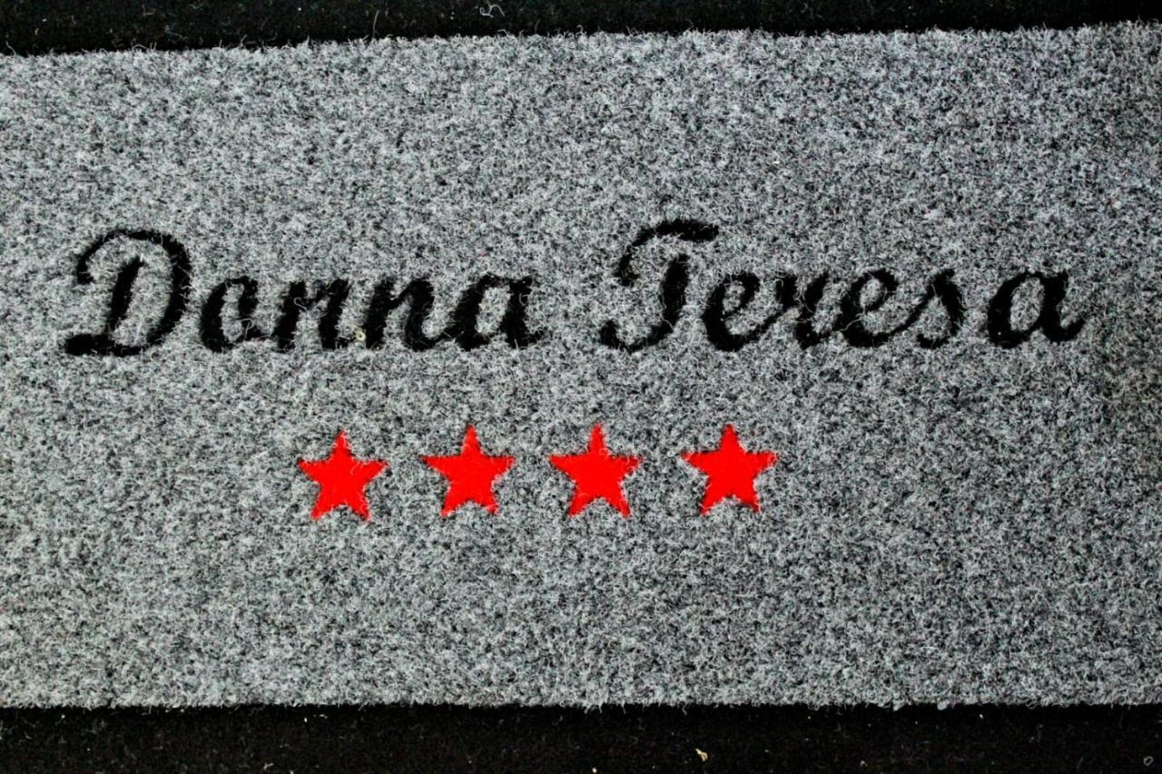 Donna Teresa Hotel เนเปิลส์ ภายนอก รูปภาพ